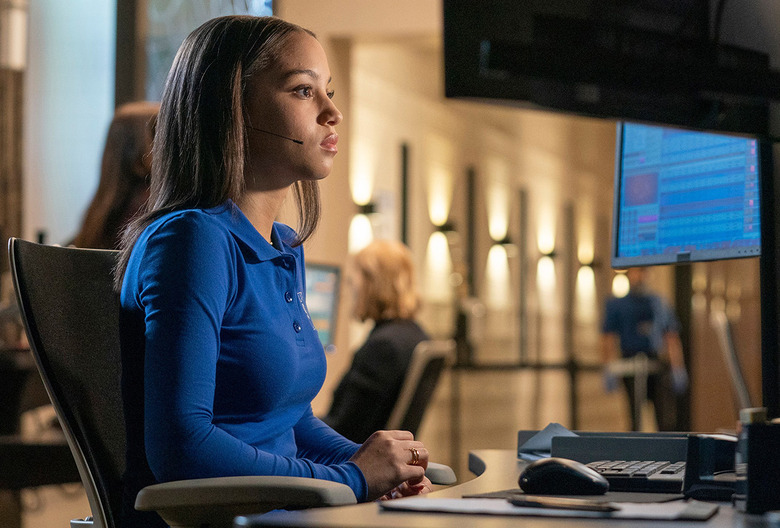 911 Cast Leaving Returning Corinne Massiah May