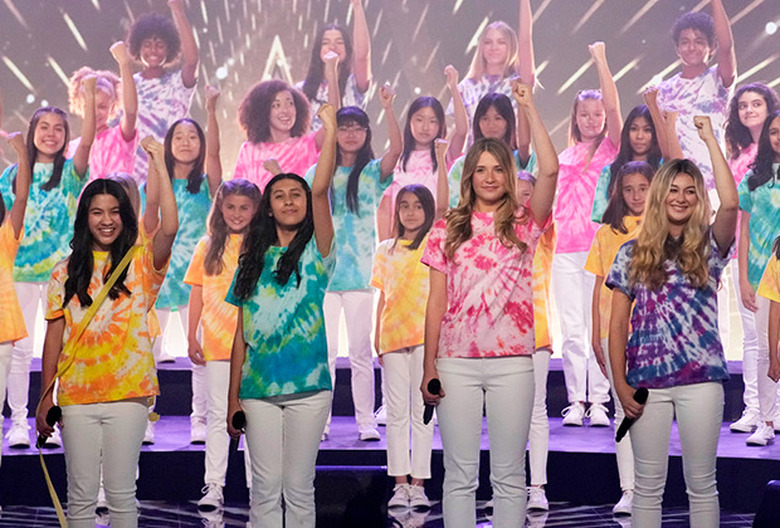 AGT All Stars Voices Of Hope Choir