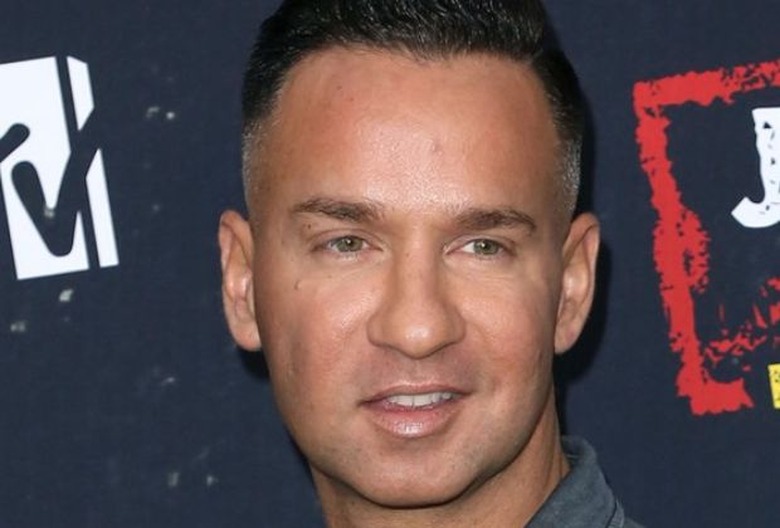 American Greed The Situation