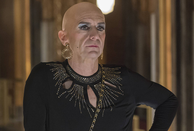 AHS Hotel Liz Taylor