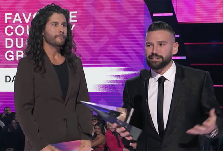 AMAs 2022 Dan + Shay