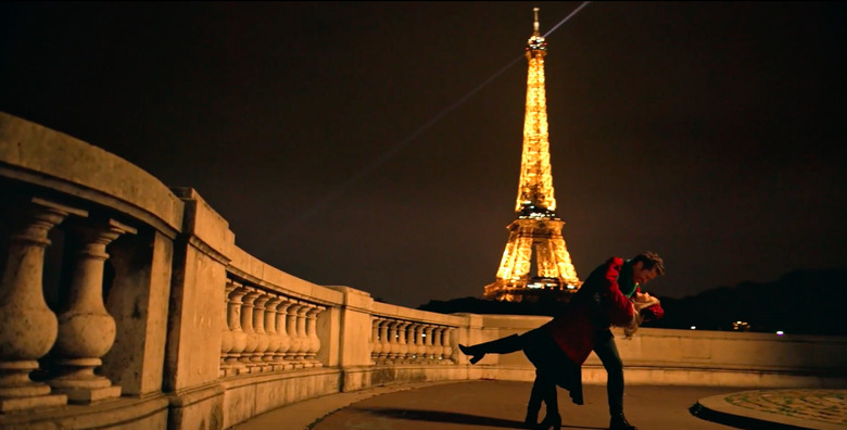 A Paris Christmas Waltz