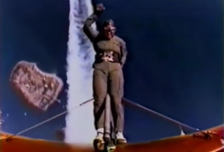 craziest-reality-moments-road-rules-islands-kalle-wingwalking