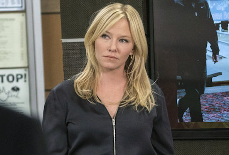 svu detective rollins dw