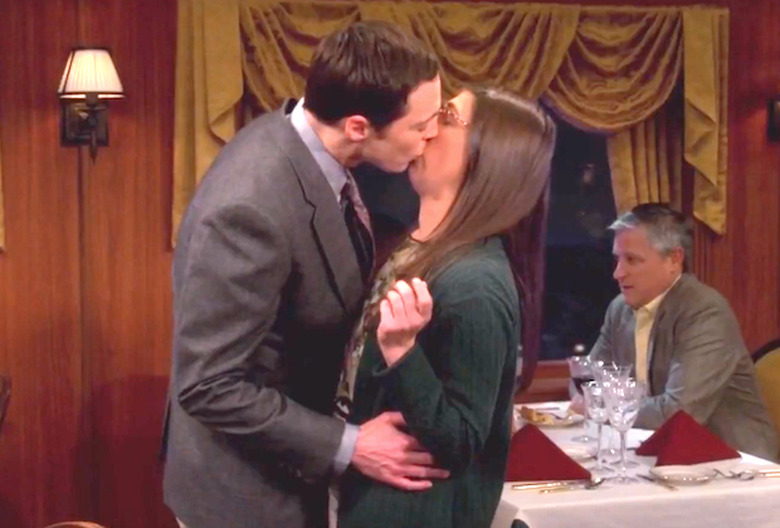 The Big Bang Theory Sheldon/Amy Kiss