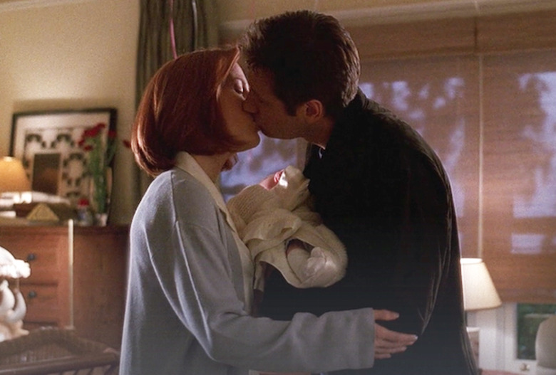 The X-Files Mulder/Scully First Kiss