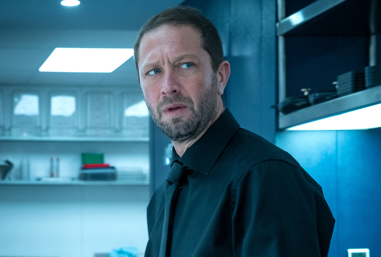Ebon Moss-Bachrach The Bear Season 2