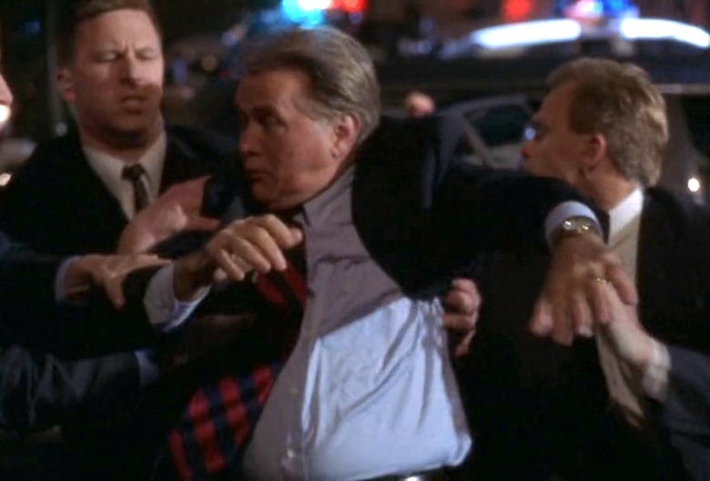 the west wing season 1 finale cliffhanger