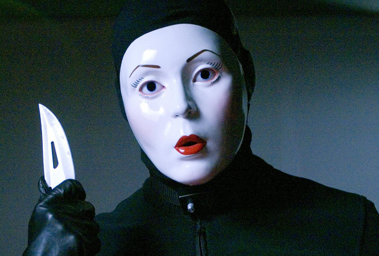 The Carver, Nip/Tuck
