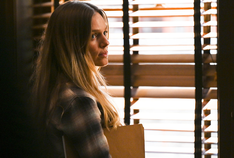 Tracy Spiridakos in Chicago PD