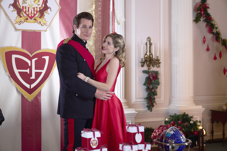 A Royally Wrapped Christmas