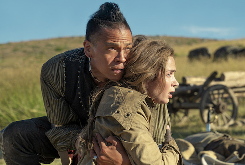Emily Blunt and Chaske Spencer in 'The English'