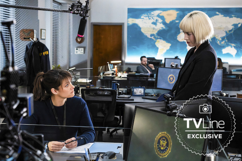 Peregrym Sullivan Rookie Blue