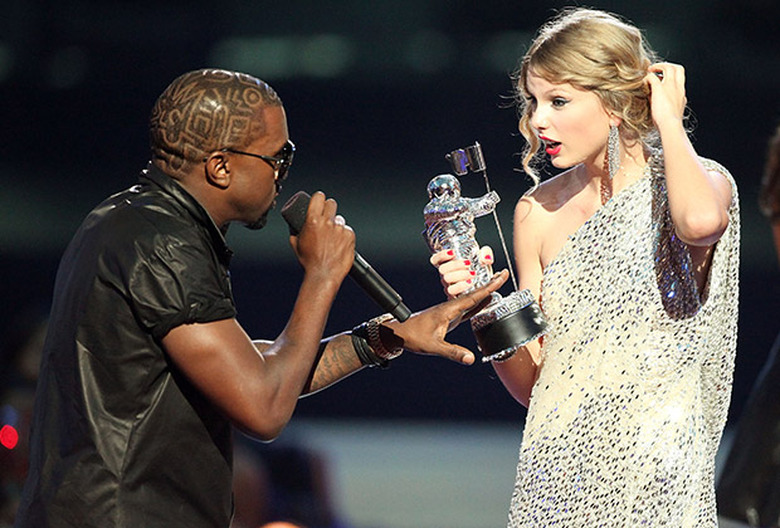 Kanye West Taylor Swift VMAs