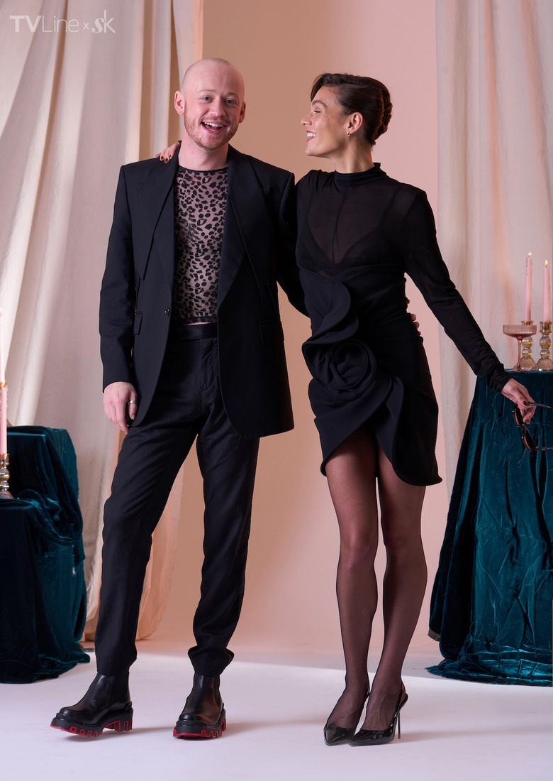 outlander-sam-heughan-caitriona-balfe-photos