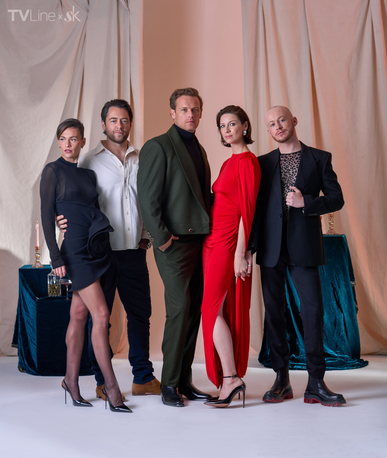 outlander-sam-heughan-caitriona-balfe-photos