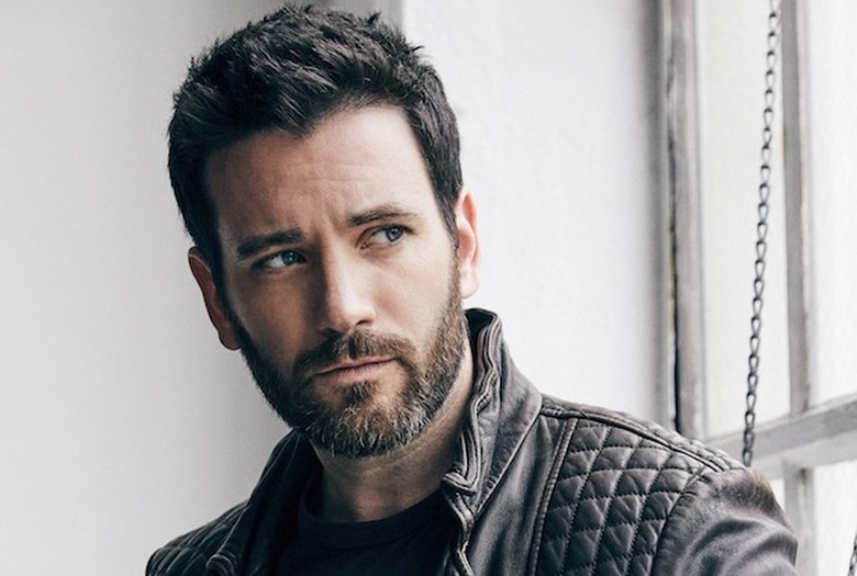 Colin Donnell