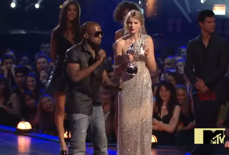 Kanye West Taylor Swift VMAs