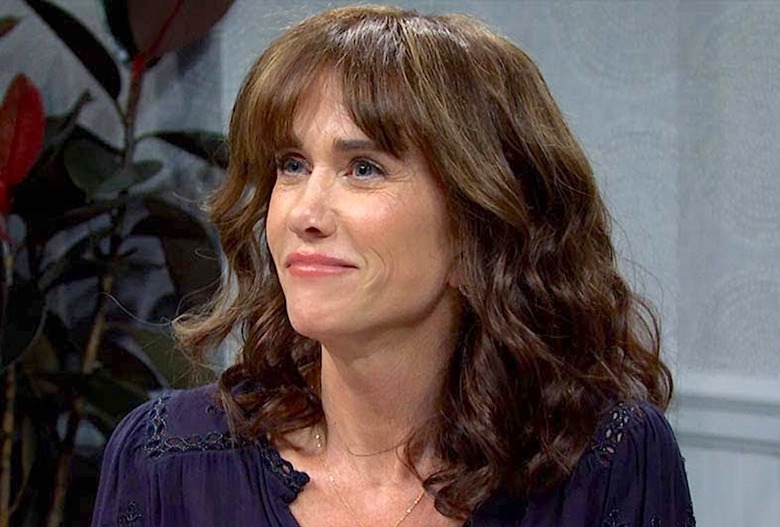 SNL Jumanji Kristen Wiig