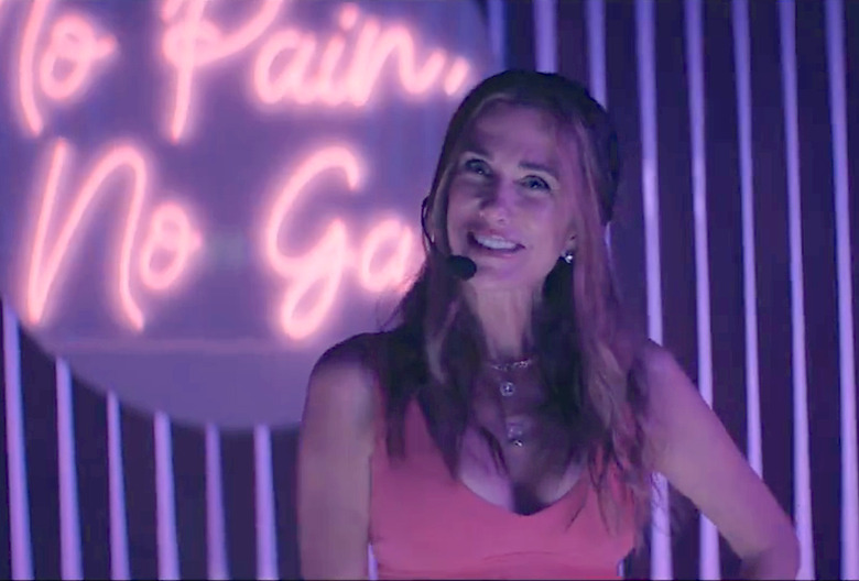 SNL Pilates Kristen Wiig