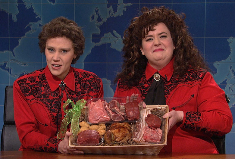 'SNL' Weekend update: Owners of Smokery Farms, Kate McKinnon and Aidy Bryant