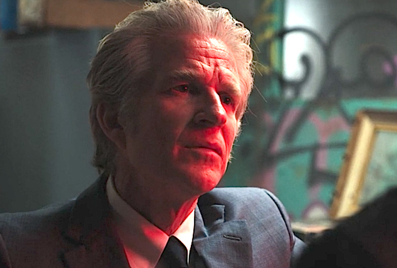 stranger things season 3 photos wish list