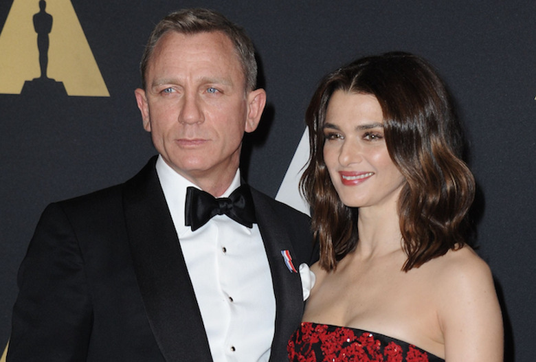 Ted Lasso 2x04 - Daniel Craig, Rachel Weisz Reference