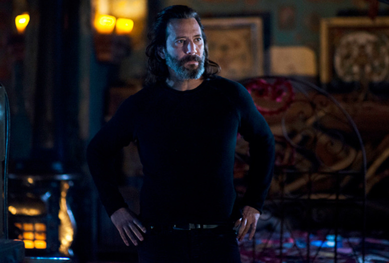 The 100 Kane Dies