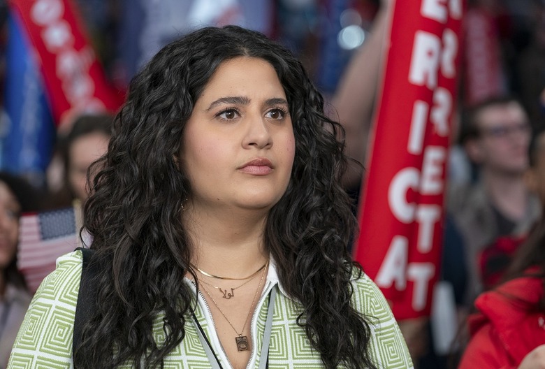 The Girls on the Bus Finale