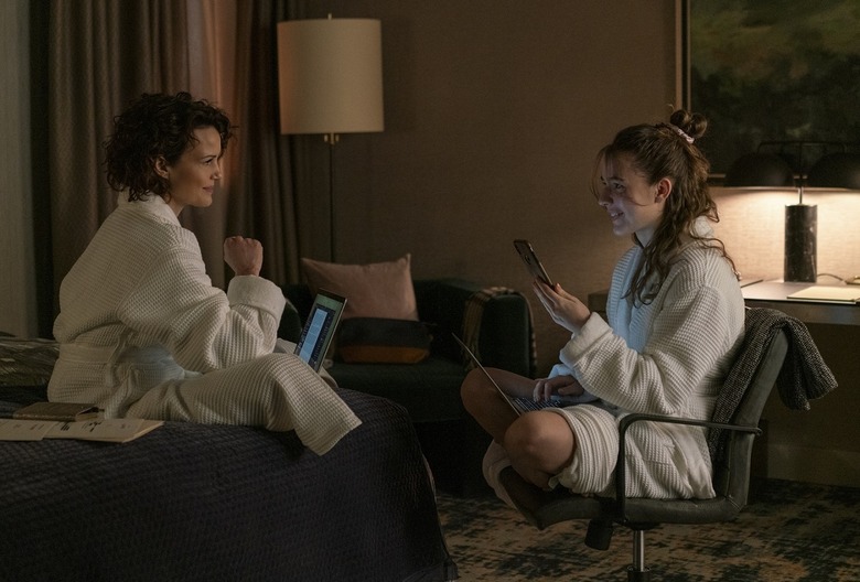 The Girls on the Bus Finale