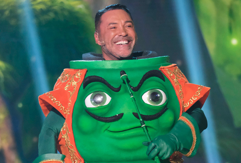 Masked Singer Season 13 Cast Spoilers Fuzzy Peas Revealed Oscar De La Hoya