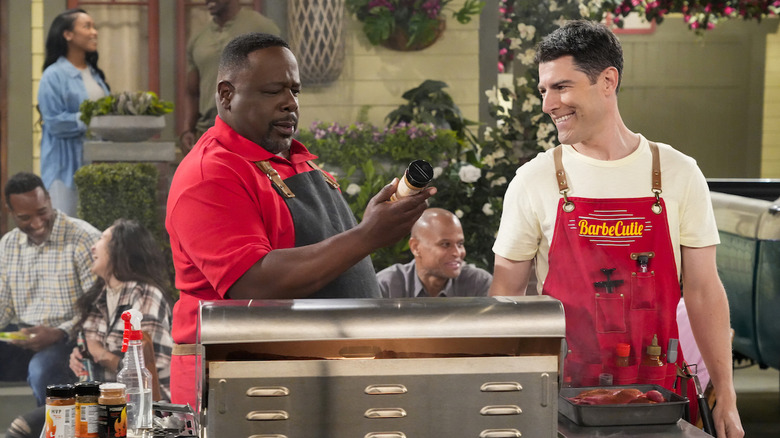 The Neighborhood Season 6: CBS and Paramount Plus Release Date, Cast, Spoilers