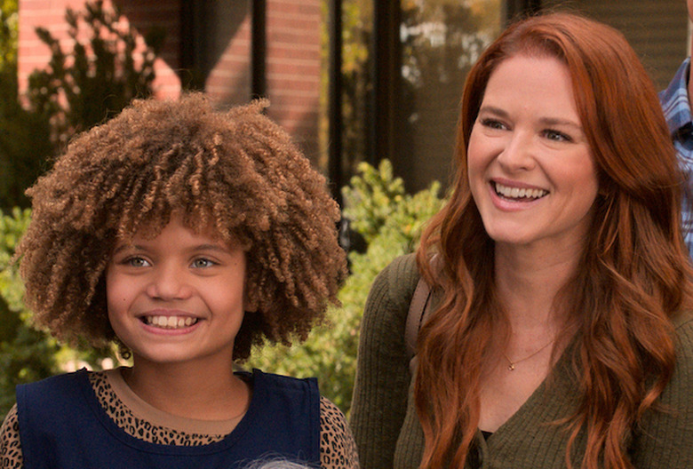 Carsyn Rose and Sarah Drew in 'Amber Brown'