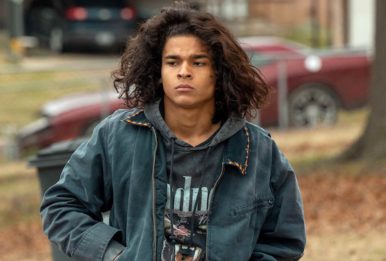 Watch Reservation Dogs 2x01