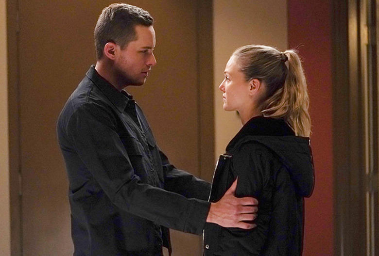 Jesse Lee Soffer and Tracy Spiridakos in Chicago PD