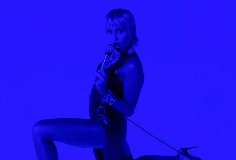 Miley Cyrus VMAs 2020