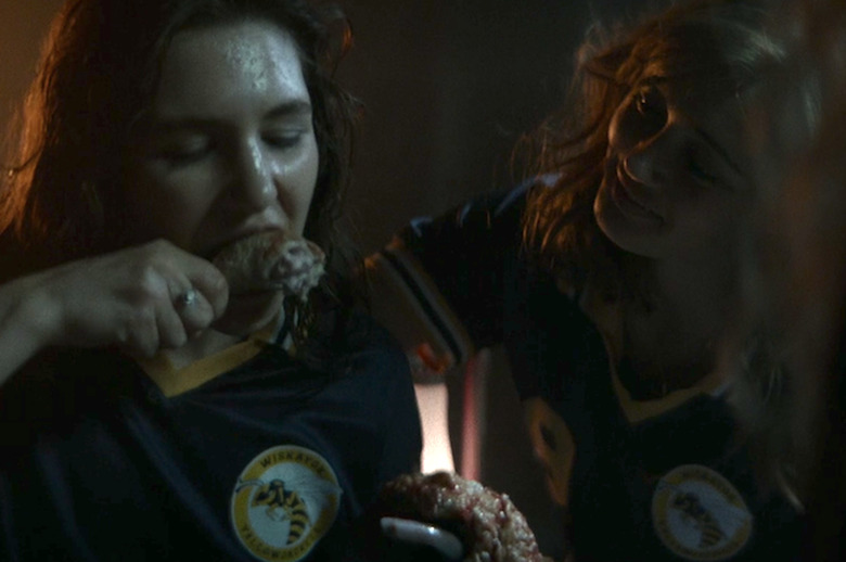 yellowjackets-horrifying-scenes-season-1-photos