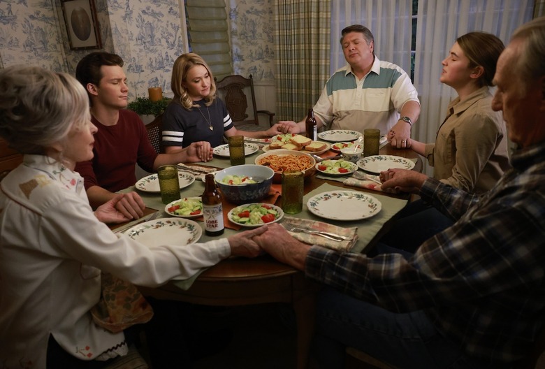 Watch Young Sheldon Season 7 Episode 1