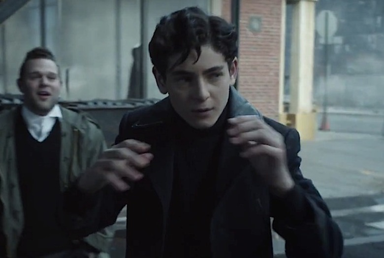 gotham-promo-bruce-protector
