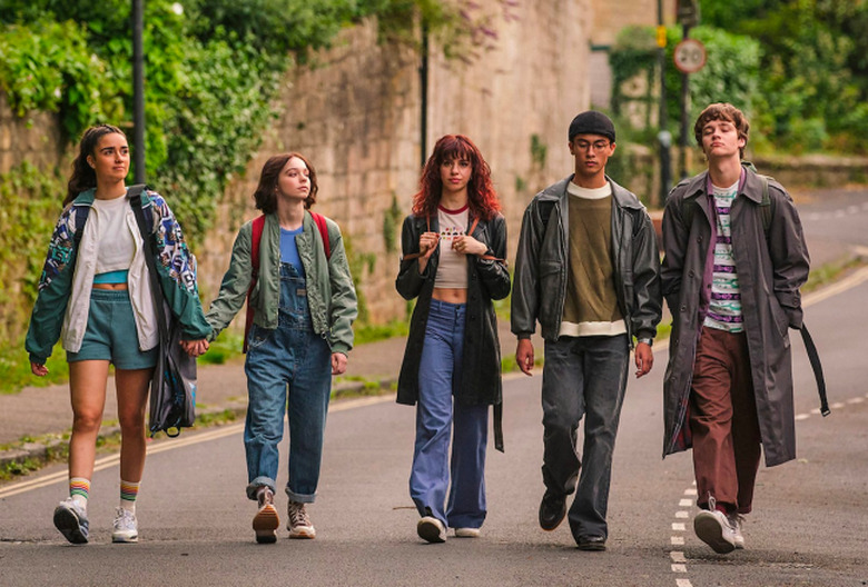 a-good-girls-guide-to-murder-cast