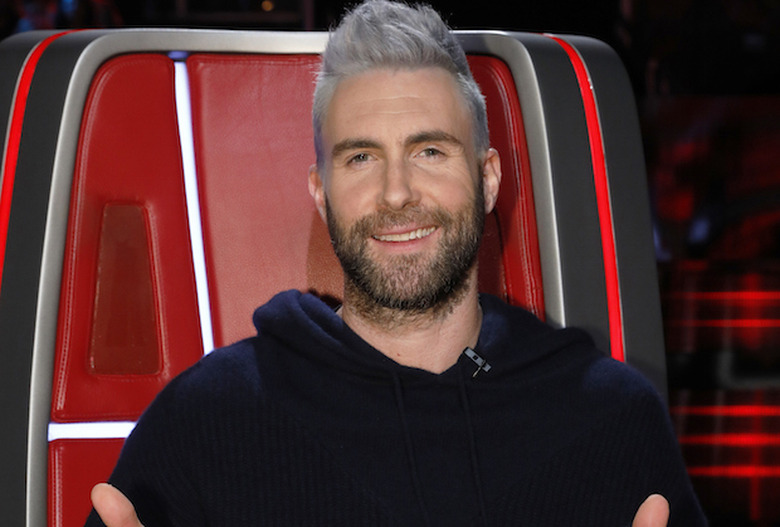 adam-levine-voice-controversy-video