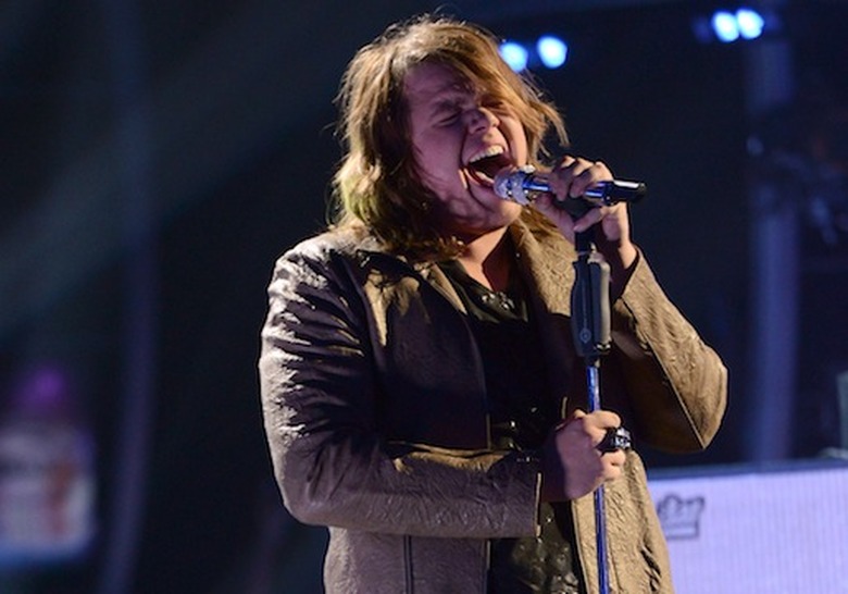 american-idol-caleb-johnson-calls-fans-retards