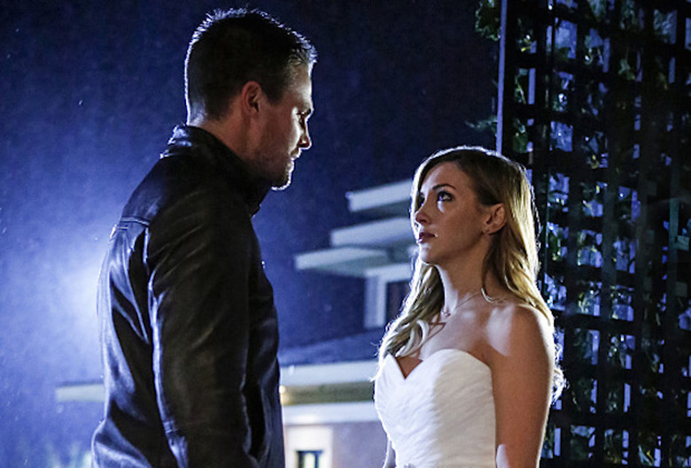 Arrow Episode 100 Laurel Wedding