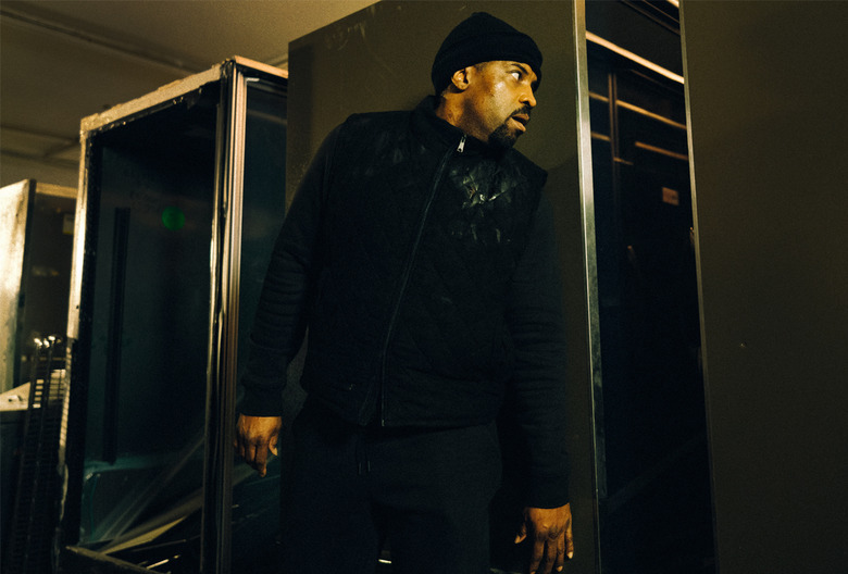 Deon Cole in Average Joe