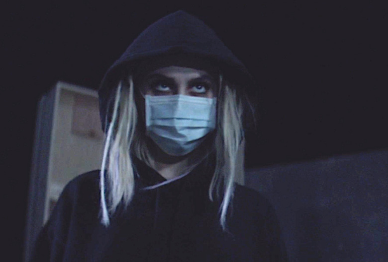 tvq-batwoman-coronavirus-mask