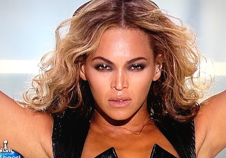 beyonce super bowl halftime video