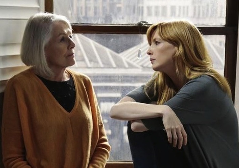 VANESSA REDGRAVE, KELLY REILLY