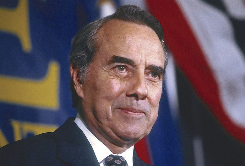 Bob Dole Dead Senator President Nominee SNL