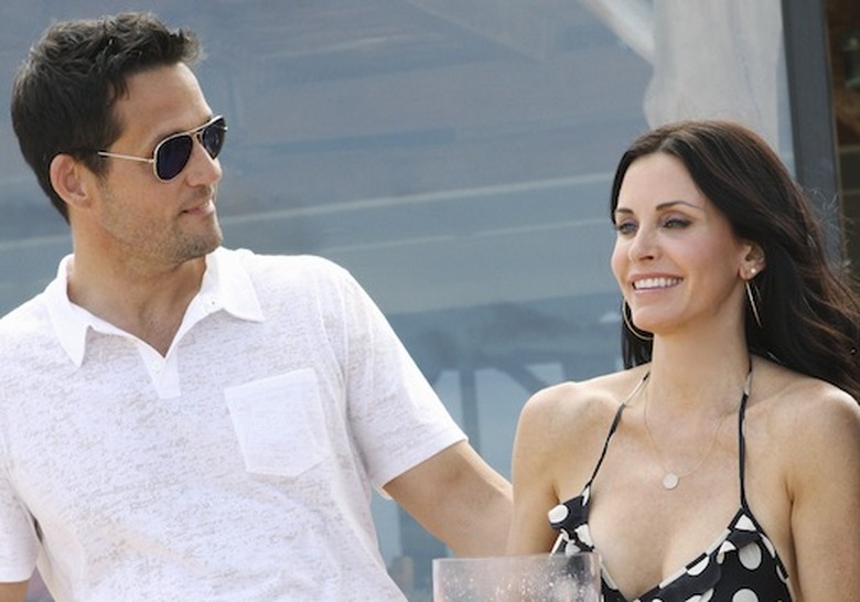 JOSH HOPKINS, COURTENEY COX