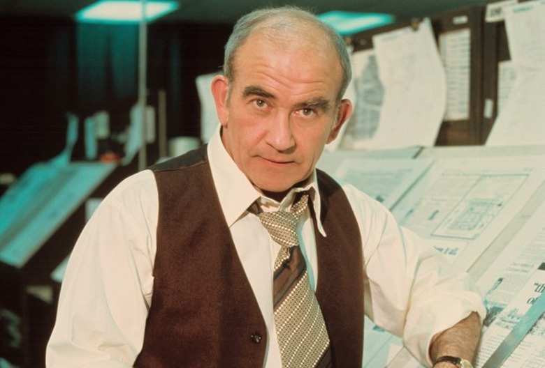 Ed Asner Dies